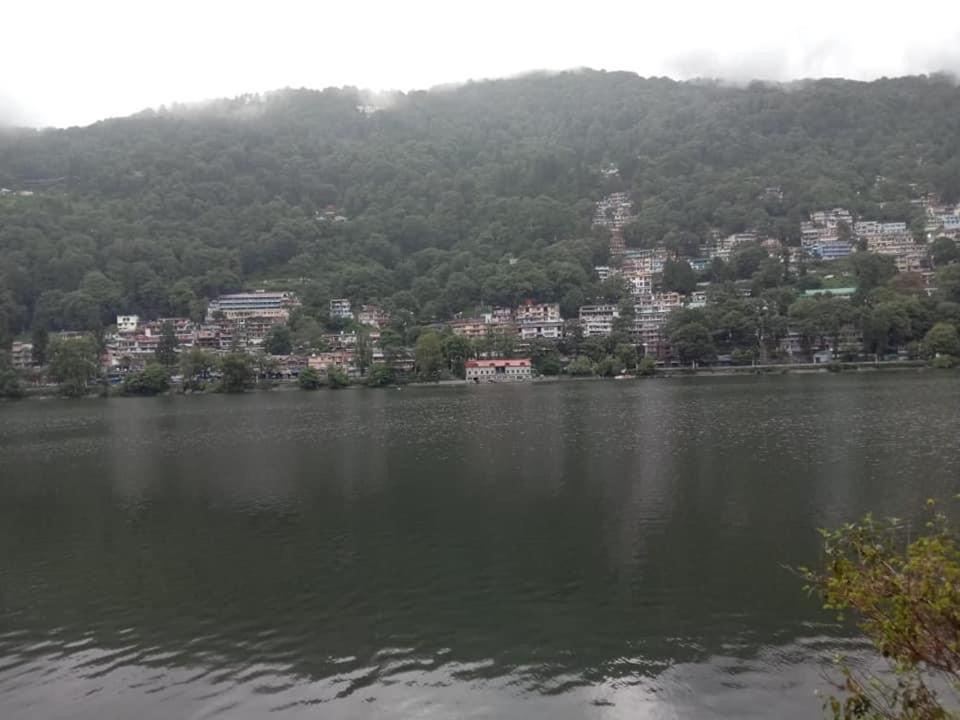Hotel Ahuja Nainital Luaran gambar